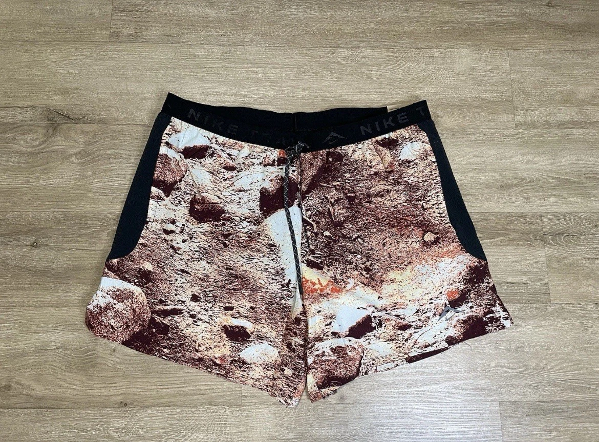 Nike Trail 6" Lined Running Shorts Mens (M) All Over Print Brown HV2162-133