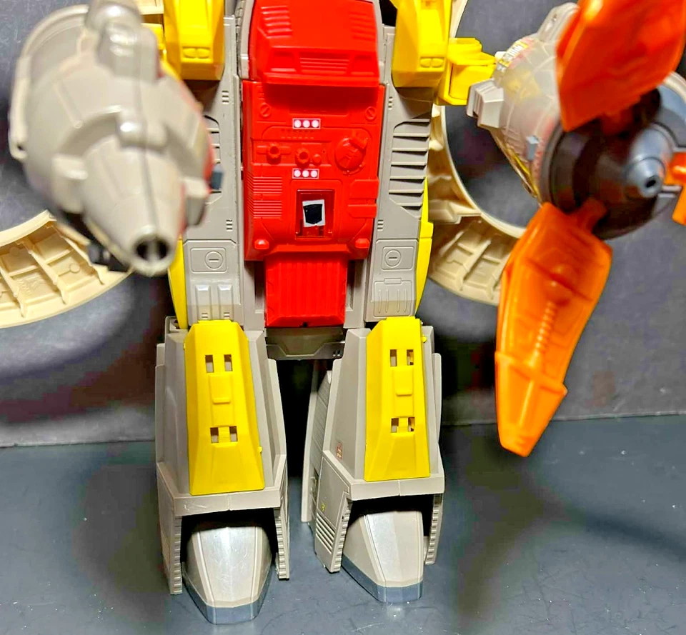 G1 Transformers vintage original OMEGA SUPREME 100% complete Works - Image 2 of 4