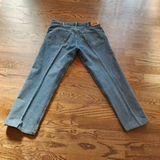 Levi's 505 Regular Fit Straight Leg Zip Fly Medium Denim Jeans Mens Size 40x32