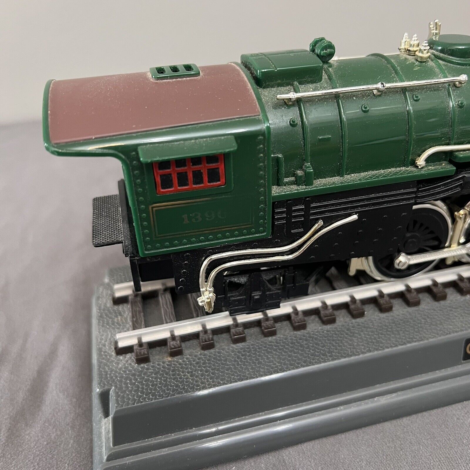 Picture 3 of 16