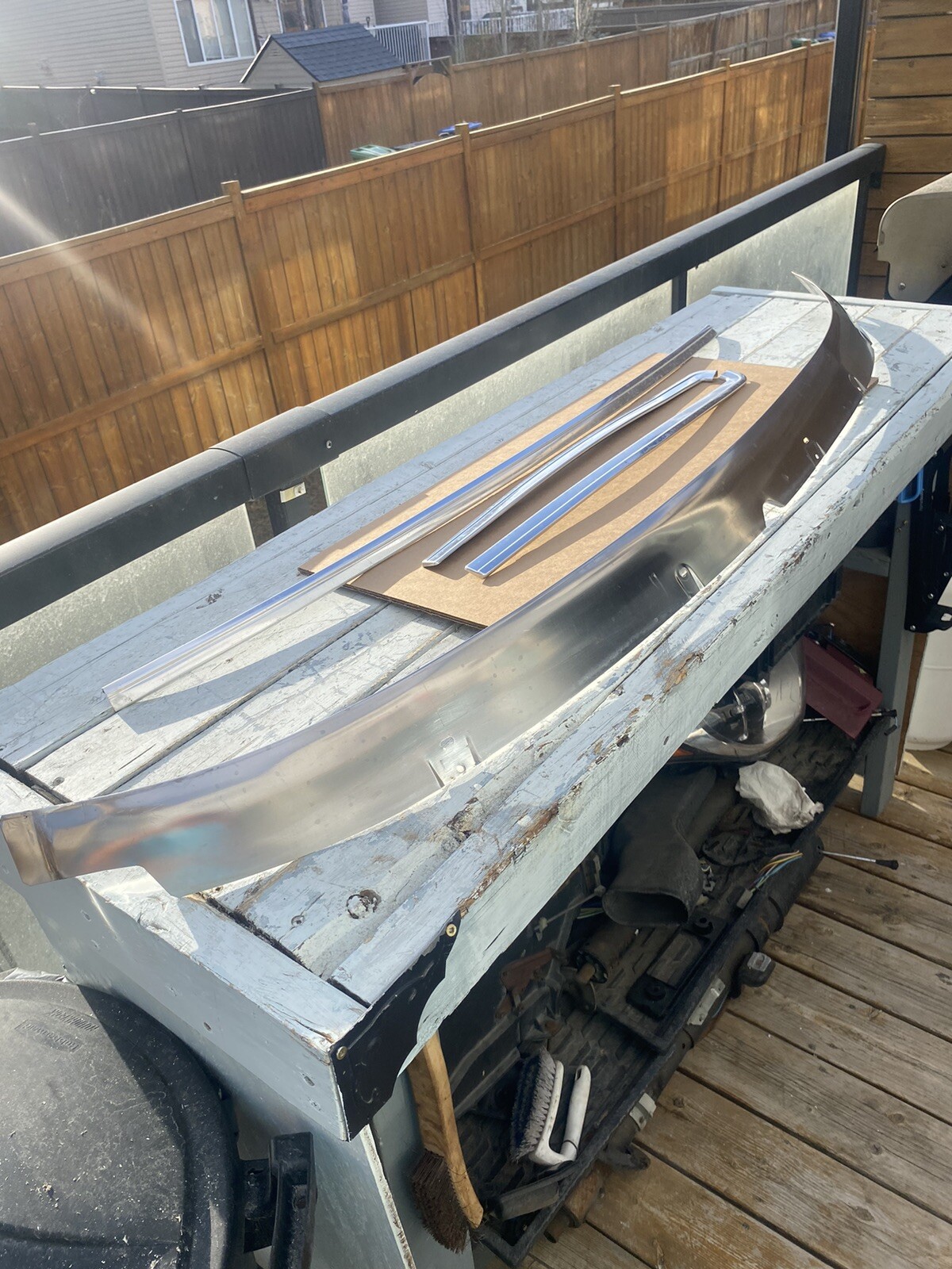 Picture 1 of 18