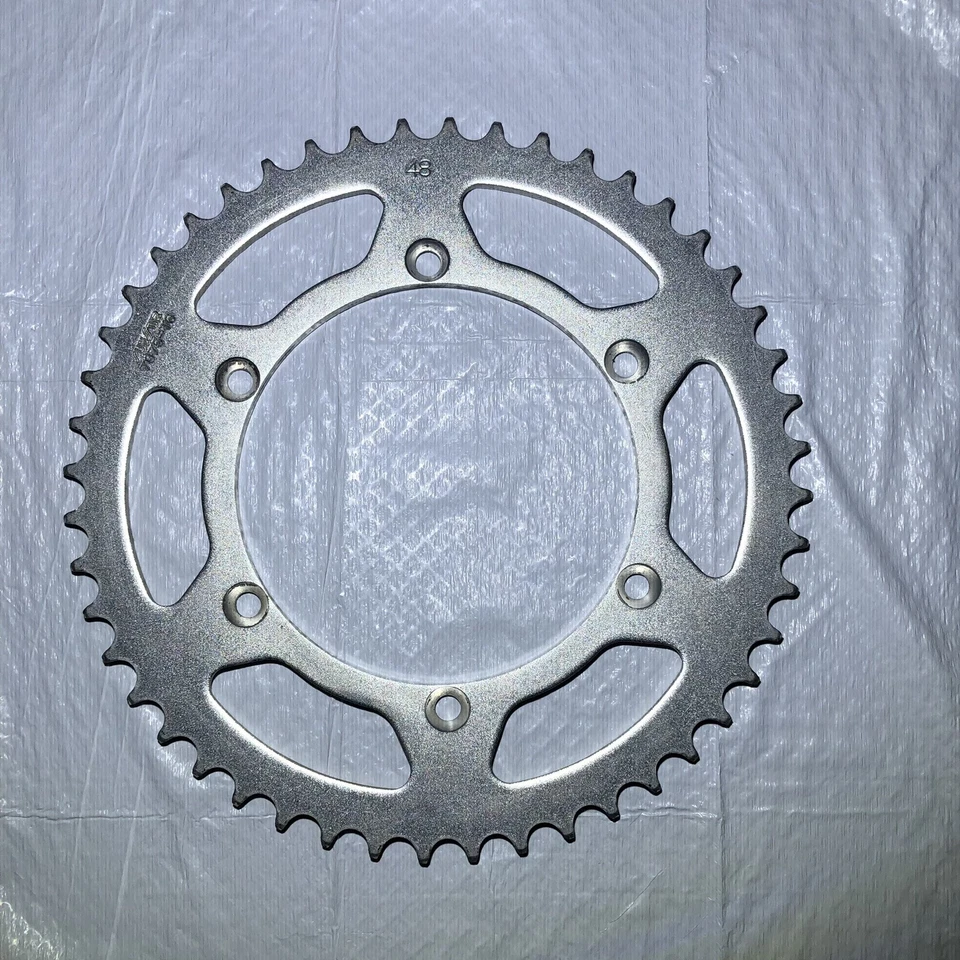 Piñón trasero Sunstar 7075-T6 48 dientes aluminio moto de cross plateado buen estado Foto 2 de 4