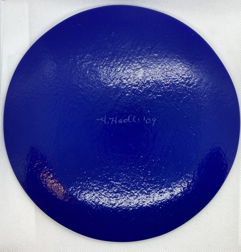 Cobalt blue incolay Styled 7.5” plate Signed By Artist Hartle ‘09 - Picture 5 of 7