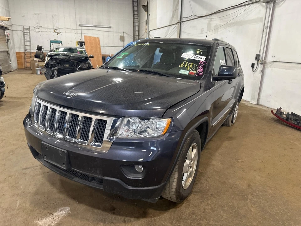 11 12 13 14 15 JEEP GRAND CHEROKEE Air Conditioning AC Compressor - Image 3 of 4