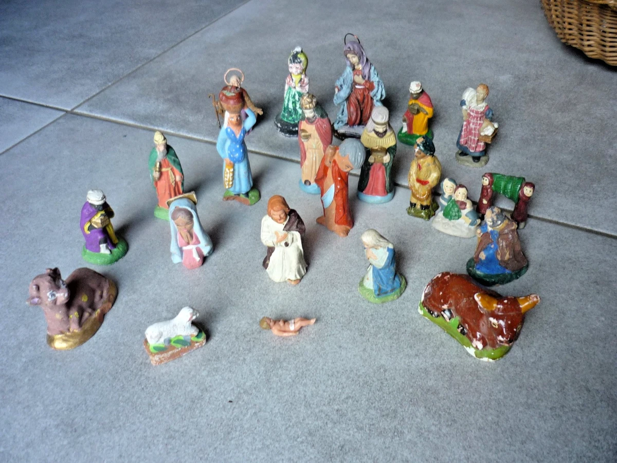 Lot De 46 Santons Anciens En Terre Cuite Peints à La Main, Bon état Vintage, + 20 Offerts !