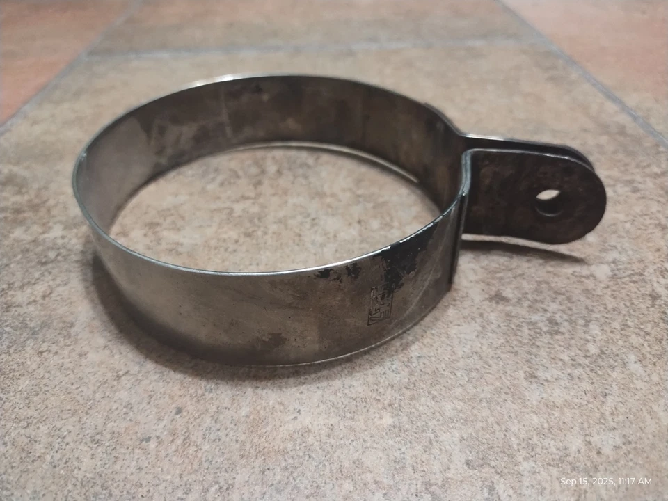 Suzuki TL1000R and TL1000S Yoshimura RS3 Muffler Bracket Hanger - Image 4 of 4