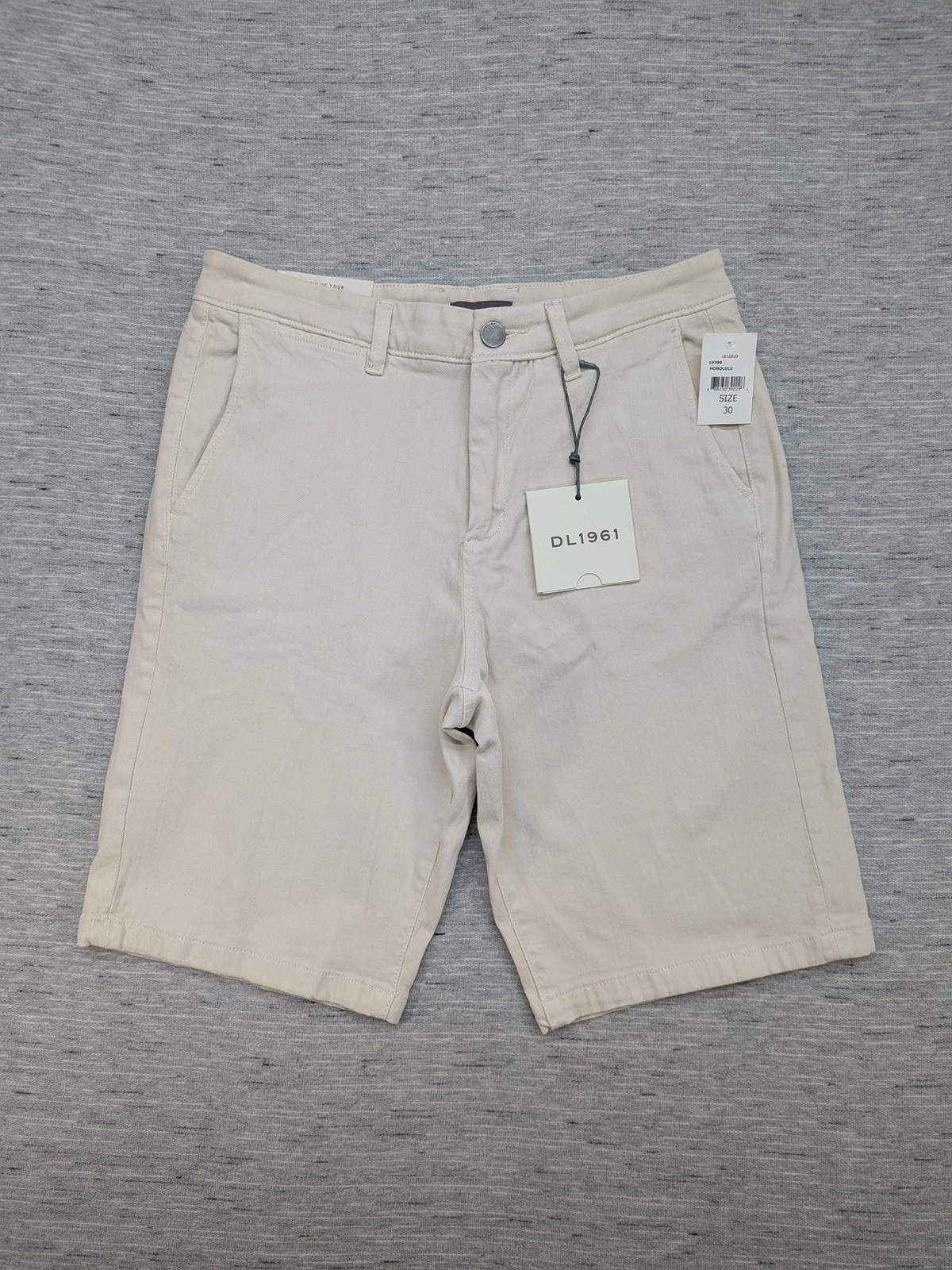 DL1961 Travis Chino Shorts Mens 30 Beige Honolulu Stretch Comfort Casual New
Opens in a new window o