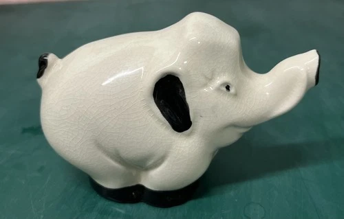 Vtg 1930’s Stangl Pottery Elephant Figurine White & Black