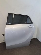 Porte arrière et accessoires Toyota VERSO
