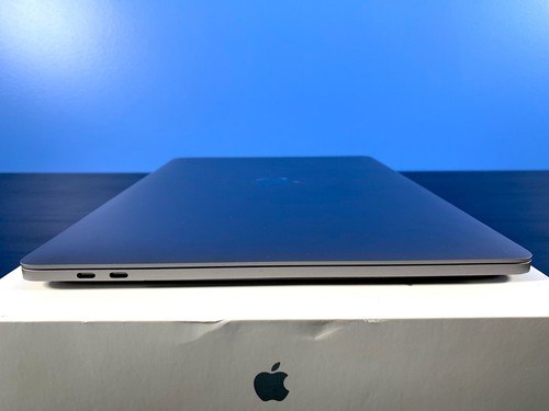 MacBook Pro 15" renovado 2016/2018 - núcleo 3,6 GHz i7 16 GB 512 GB SSD - Imagen 6 de 13