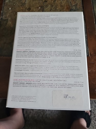 Mary Kay Clinical Solutions Retinol 0.5 Set + Calm Restore Facial Milk Box Set - Picture 5 of 5