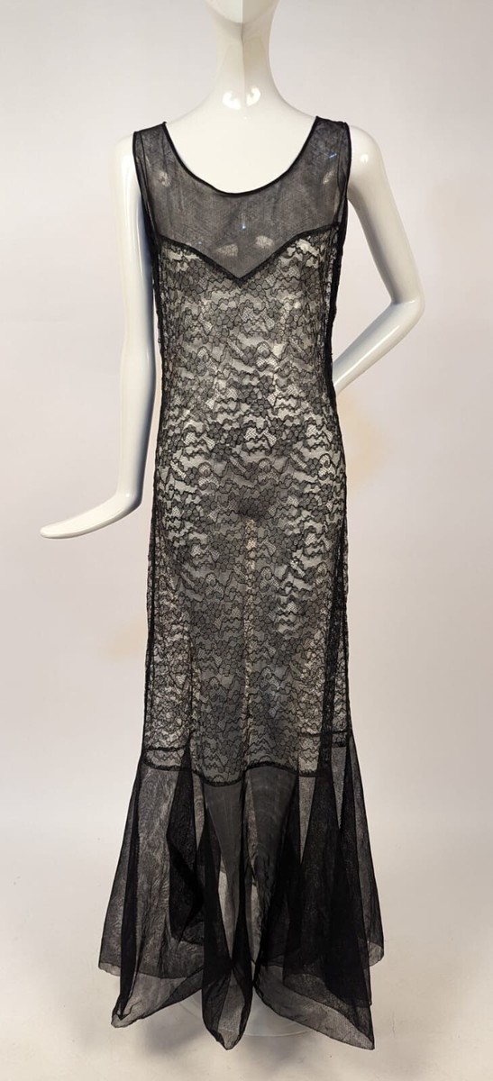 knee length dresses for ladies Lioness Rendezvous Black Lace Midi Dress XXL main image 1
