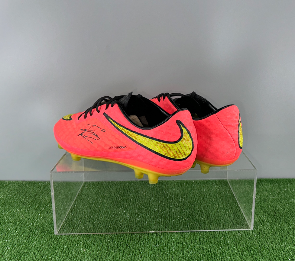 Nike Hypervenom Phantom FG 599843-690 Elite US11.5 UK10.5 Pink