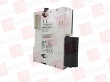 SCHNEIDER ELECTRIC TM2AMO1HT / TM2AMO1HT (NEW IN BOX)