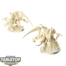 Tyraniden - 2x Carnifex Brood - grundiert