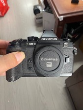 Olympus OM D E M1 Black 16.3MP Retro Mirrorless Digital Camera Body Only 90 new