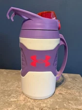 UA Playmaker Insulated Hydration Jug Water Bottle Lockable 64oz Half Gallon New