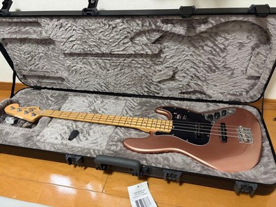 Fender Jazz Bass American Performer / E-Bassgitarre mit Gigbag