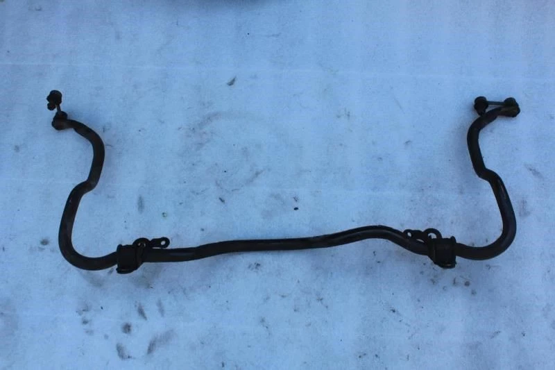 Toyota Celica GTS 1990 estabilizador delantero barra estabilizadora automático A/T 2x2 Foto 2 de 4