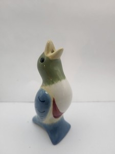 Vintage Pfaltzgraff Pie Bird Pie Vent  Ceramic Holiday Celebration RETIRED ITEM
