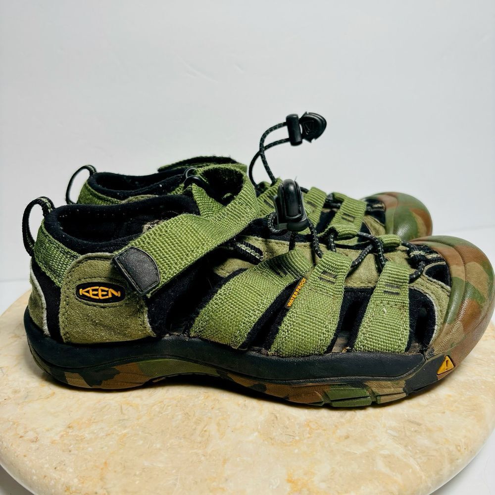 Keen Footwear sandali mimetici verdi taglia 4 mimetici escursionismo outdoor
