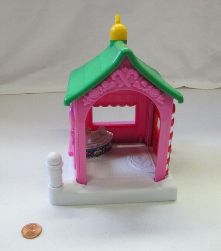 Fisher Price Little People Christmas Candy Shop 2003 Main Street Holiday - Picture 3 of 4