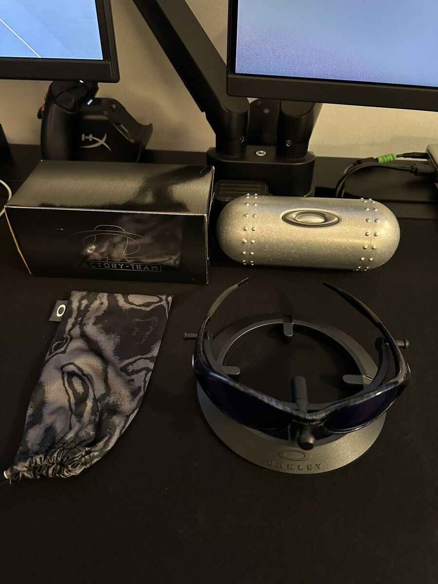 Oakley Eye Jacket Brain Dead Factory Team Metal Planet X Oakley Eye Jacket Brain Dead Factory Team Metal Planet X