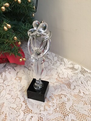 Art Glass 2 Clear Embracing Lover Figurines On Black Base 8'' Height
