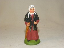 SANTON DE PROVENCE CRECHE MARCEL CARBONEL FEMME AU CALEN N°2 EN TAILLE 2 DE 7CM