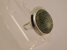 GREEN SODALITE STERLING SILVER RING SIZE 7.25 SU