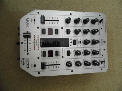 Behringer Pro Mixer VMX200 dj mixer  used