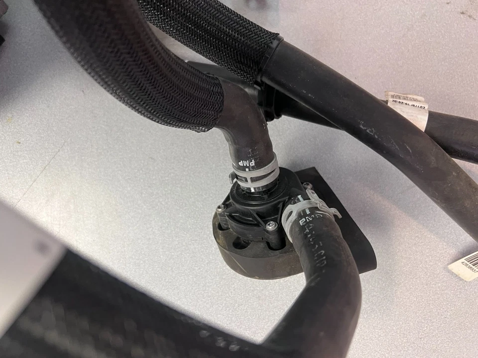 2023 CHEVY BOLT OEM Heater Coolant Heater GM Parts 42771255 (For: 2023 Chevrolet - Image 2 of 4