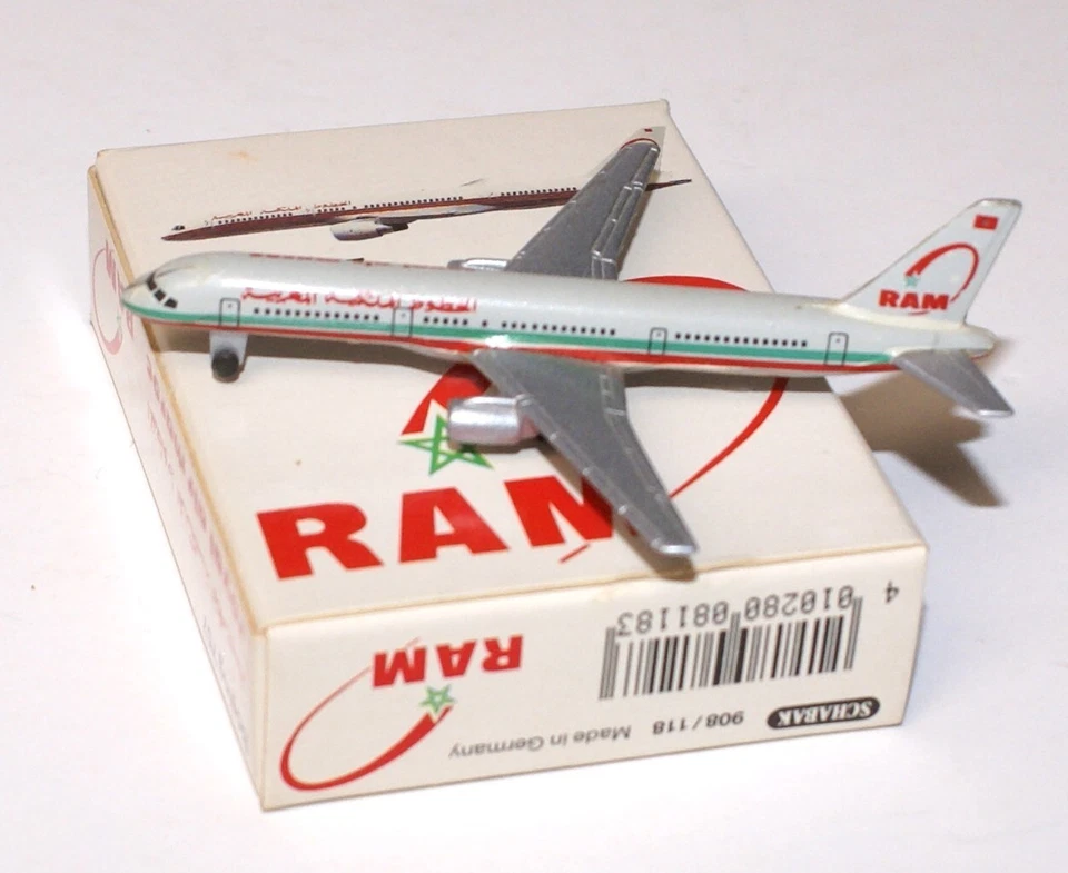 Schabak...Ram...royal air moroc...Boeing 757...(MIB) 1:600 - Image 2 of 4