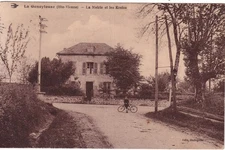 CPA la geneytouse la mairie et les ecoles haute vienne 87