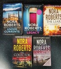 5 x  Nora Roberts book bundle