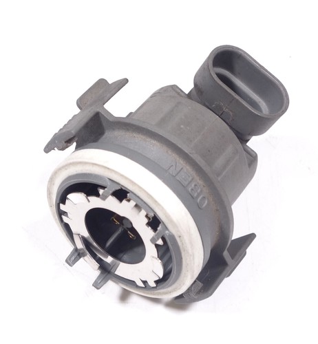 BMW 3er E46 Fassung Scheinwerfer Lampenträger Abblendlicht Halogen 8380206