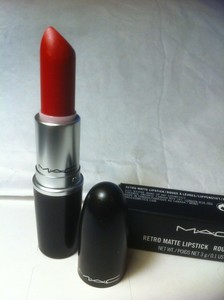 ruby woo retro matte lipstick