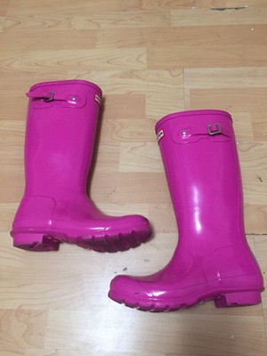 pink gloss hunter boots