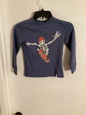 KIDS NWOT "Tommy Bahama" blue w/skeleton on front T-shirt. Size 5/6