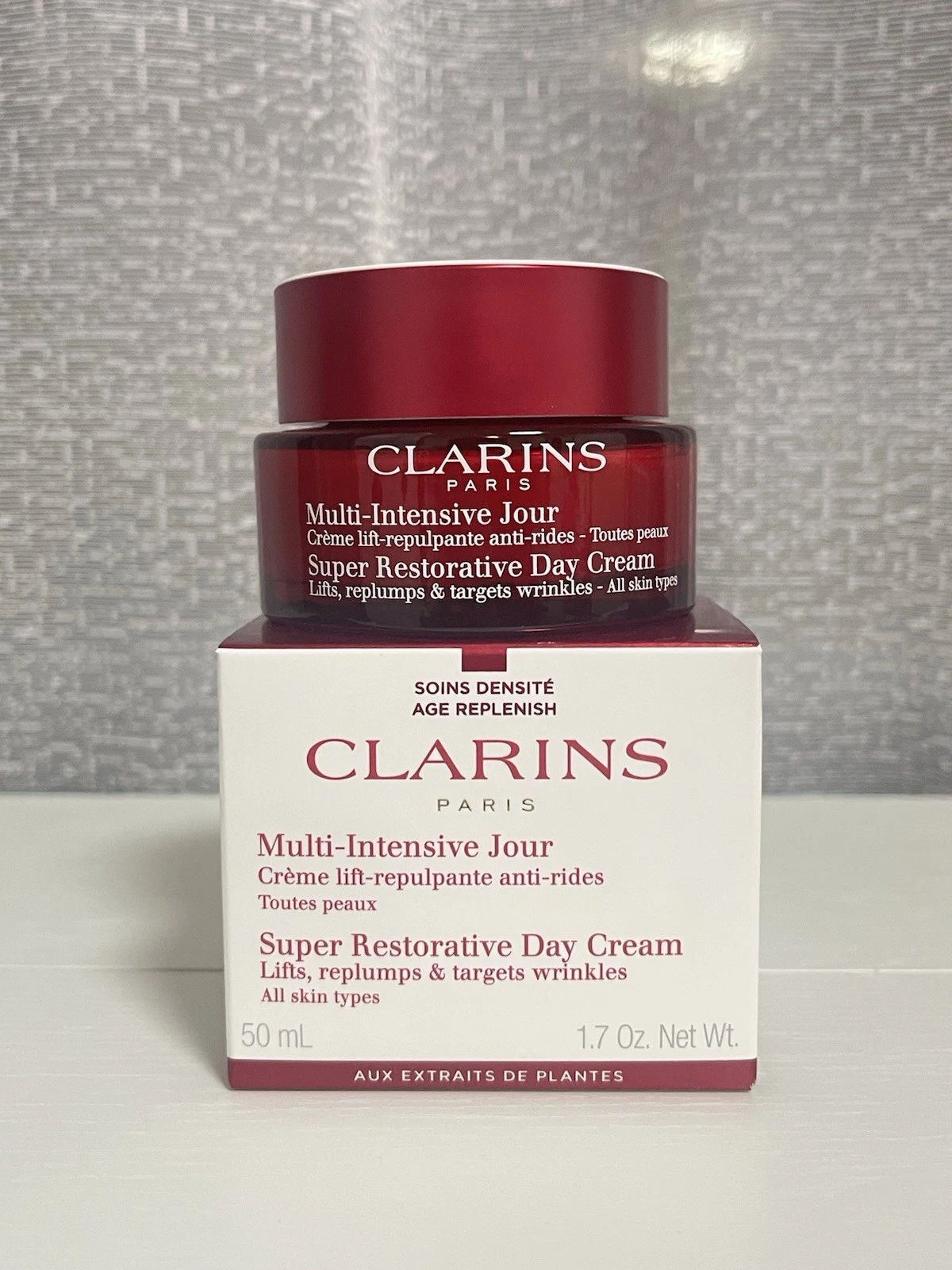 Clarins Super Restorative Day Cream 50ml Multi-Intensive Anti-Ageing Sealed New
Opens in a new windo