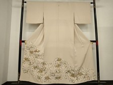 Heiwaya kimono luxurious colored tomesode Yuzen meticulous auspicious pattern
