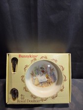 Royal Doulton Bunnykins Vintage Nursery Set With Baby Plate And Feeding Spoon