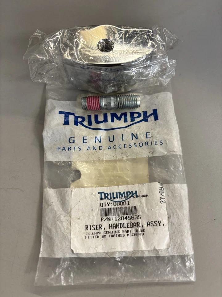 Elevador Triumph, conjunto de manillar p/n T2045535 Foto 2 de 4