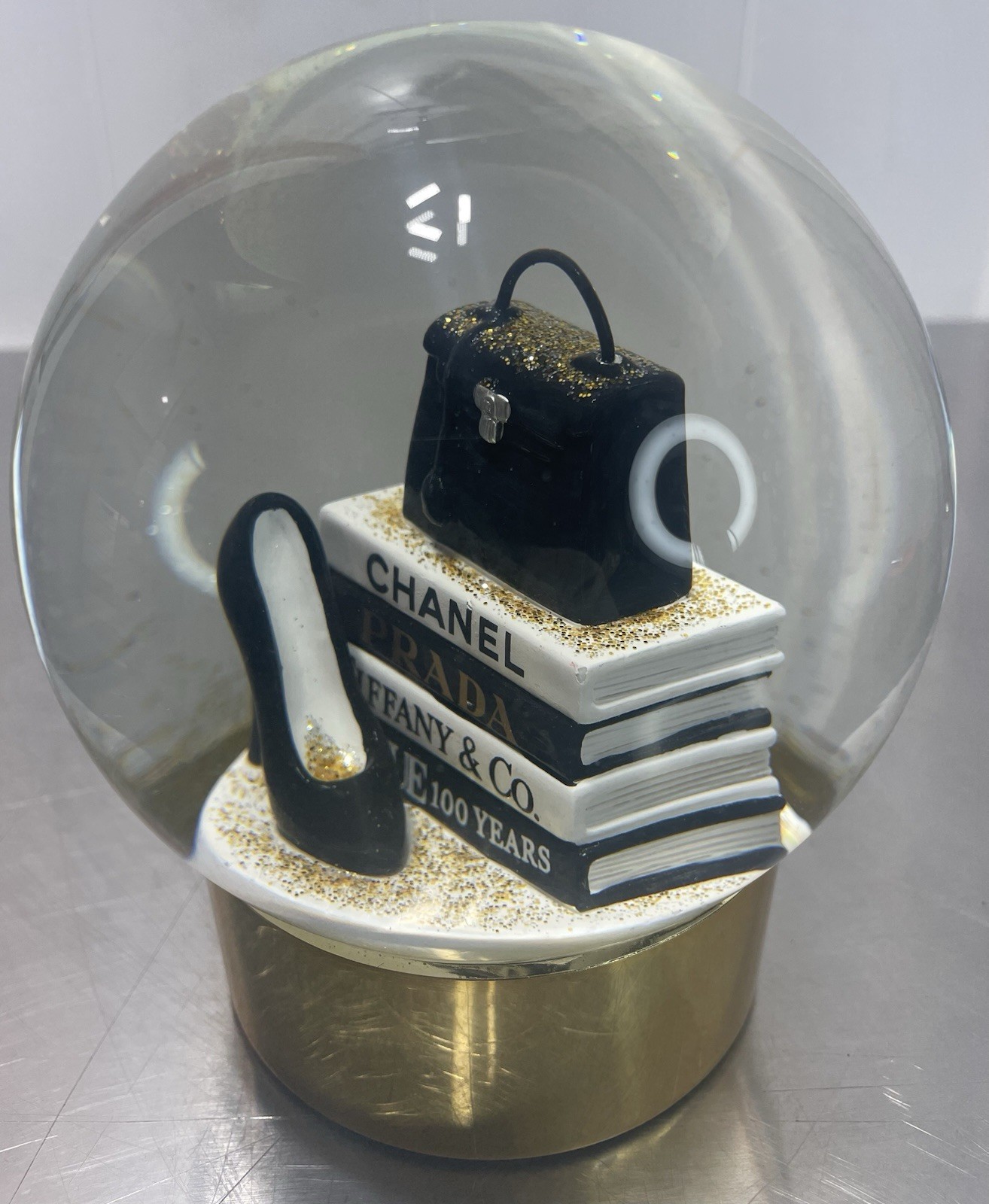 Z Gallerie Fashion Glitter Globe (Gold Sparkles) Chanel Prada Tiffany Vogue New thumbnail 6