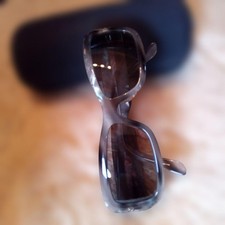 Gray Sunglasses Dark Lens Texture Frame Fashion Accessories