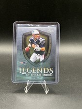 2025 Topps Chrome - Legends of the Gridiron Tom Brady #LOG-9