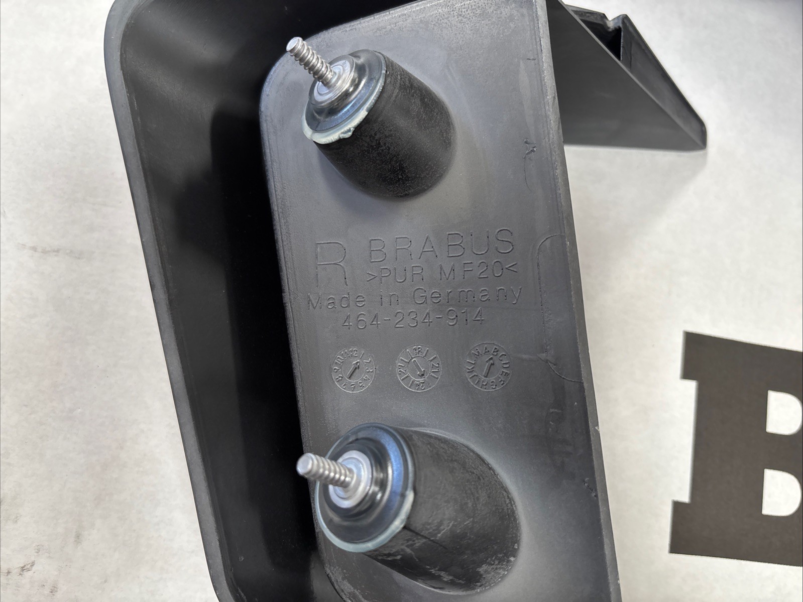 BRABUS W463A Widestar Passenger Side Rear Fender Flare 464 234 054 Genuine