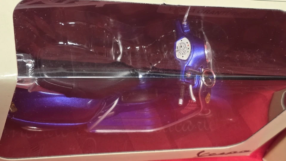 2x Vespa Granturismo 1:12 Diecast Models – Blue & Gray-Green by NewRay – NIB - Image 4 of 4