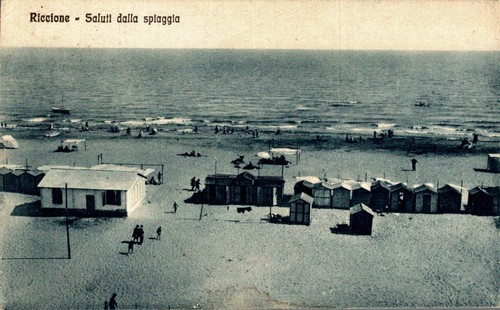 Rimini Riccione saluti dalla spiaggia F. piccolo spedita