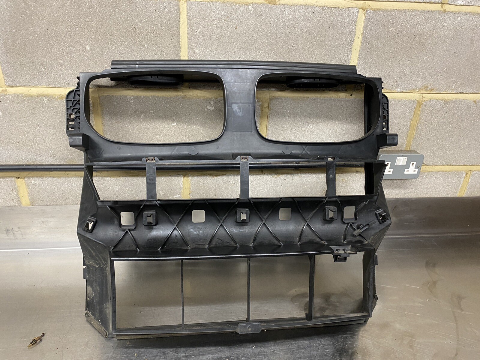 BMW X5 Series E70 Front Full Air Duct Slam Panel 7177878 for sale 